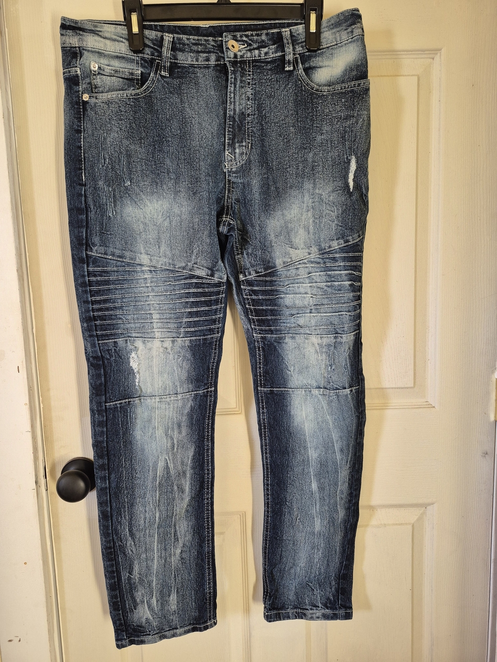 Men's Skinny Washed Blue Distressed Jeans